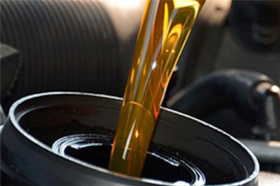 圣益潤(rùn)滑油 專業(yè)品質(zhì)與卓越服務(wù)，驅(qū)動(dòng)卓越未來(lái)